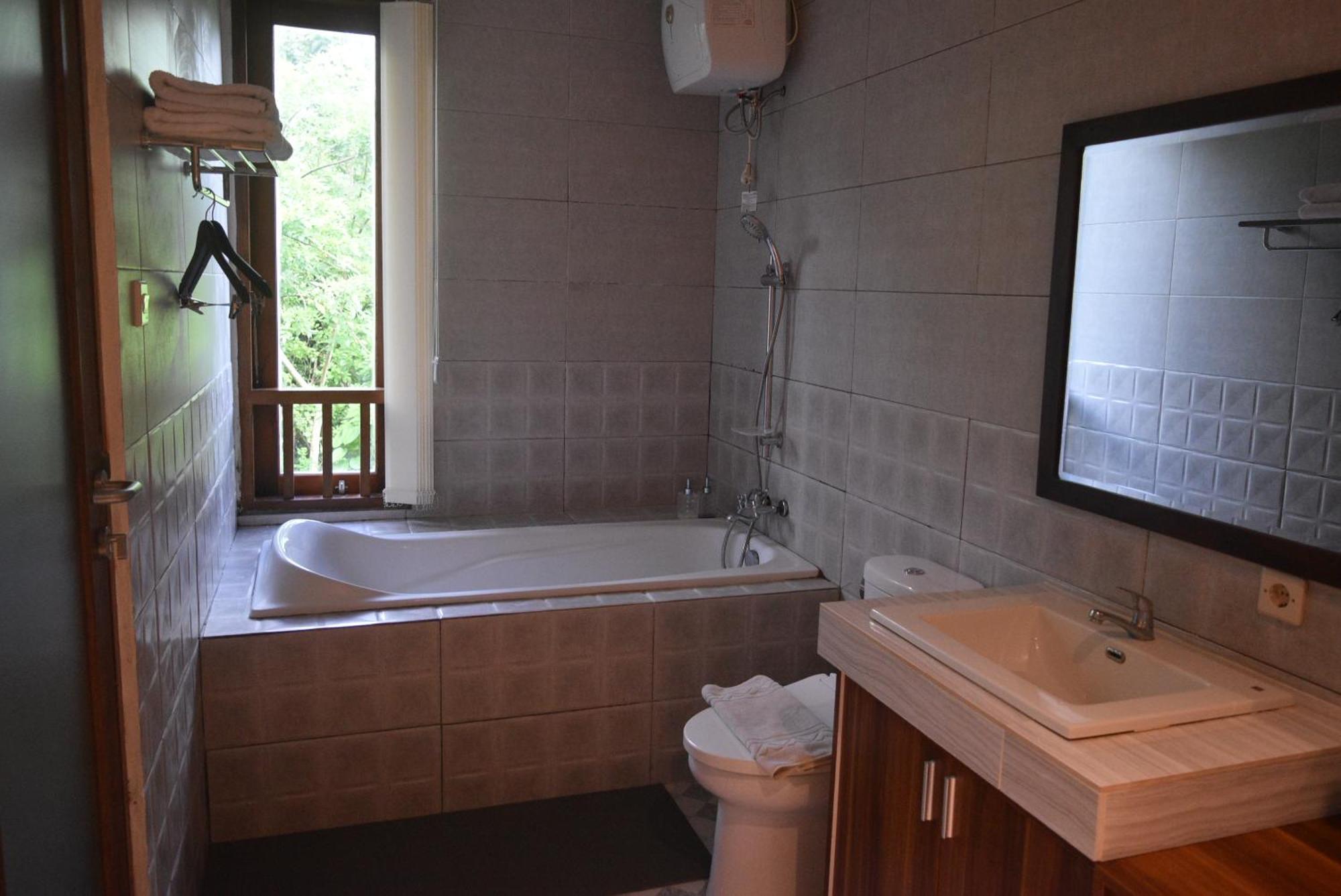 Ketut Joglo Guest House 누사두아 외부 사진