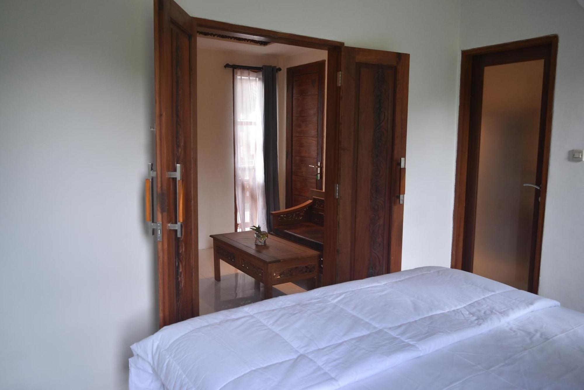 Ketut Joglo Guest House 누사두아 외부 사진